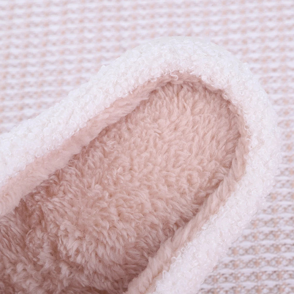 Pumpkin Cat Plush Slippers – Fuzzy Closed-Toe Indoor Shoes