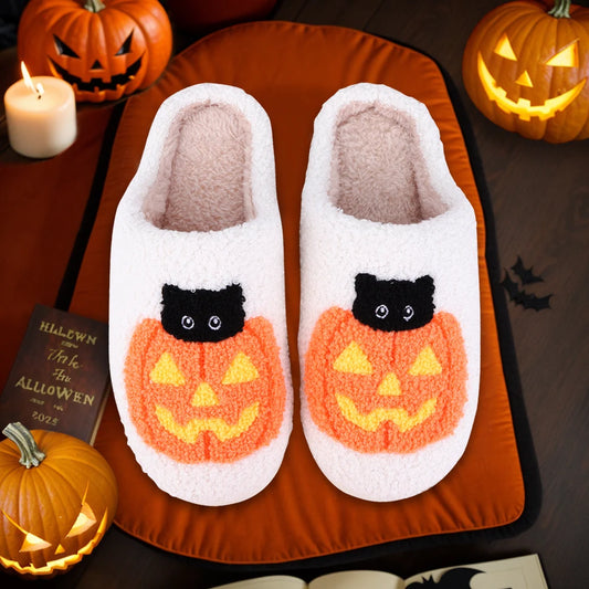 Pumpkin Cat Plush Slippers – Fuzzy Closed-Toe Indoor Shoes